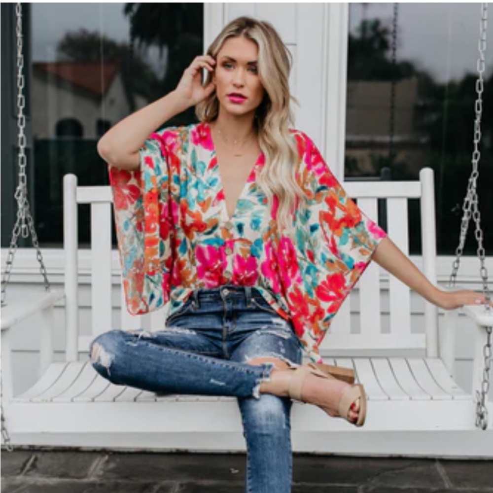 Vici Tropicana Floral Kimono Top
